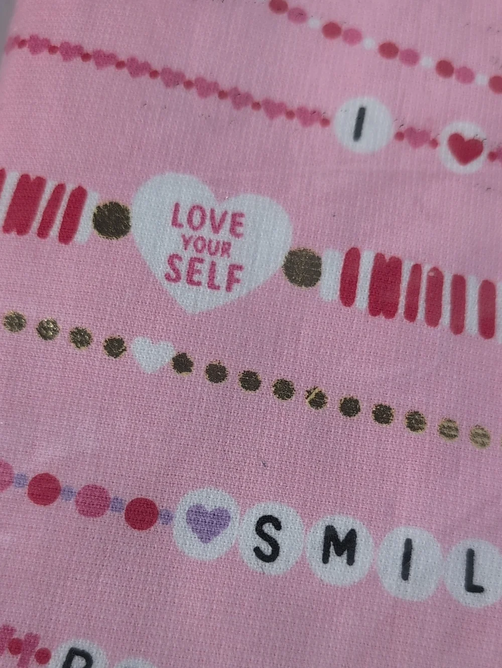 Isaac Mizrahi Set of 3 Pink & White Friendship Bracelet Valentine Kitchen Towels